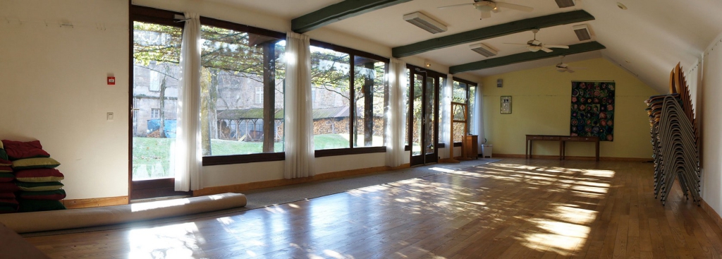 formations-salle-lanza-del-vasto-1024x367